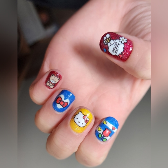 NWT THE CRÈME SHOP × HELLO KITTY 50 NAIL ART DECAL STICKERS + CLEAR NP - Picture 14 of 16